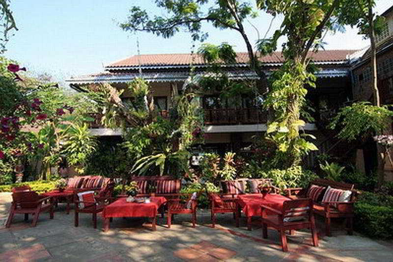 Mae Hong Son Hotel Exterior photo